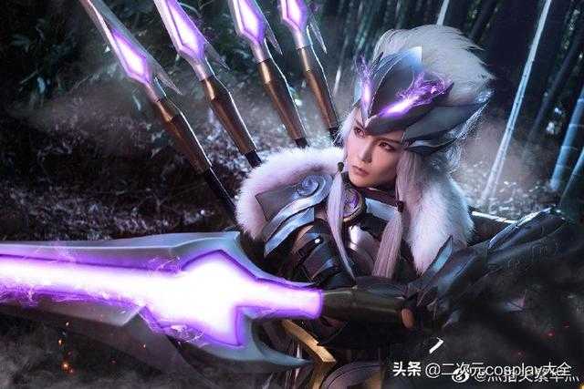 英俊大男神，《王者荣耀》马超cos，帅气马超在线撩我欢心-4.jpg
