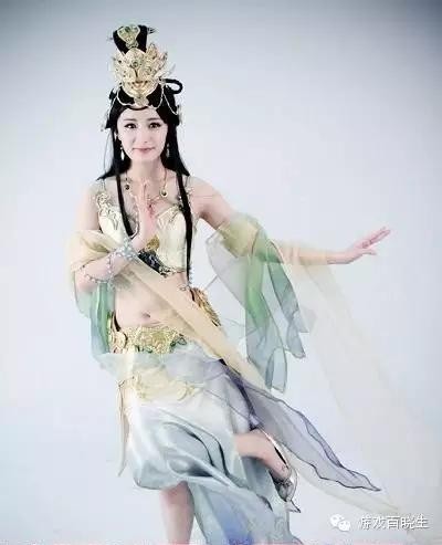 谁才是最没有次元壁的cosplay明星？-39.jpg