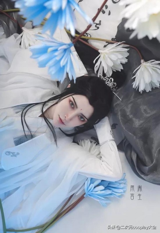《二哈和他的白猫师尊》楚晚宁cos，赏心悦目的颜值，儒雅俊美-1.jpg