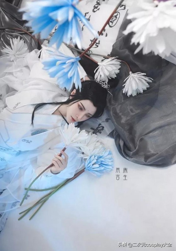 《二哈和他的白猫师尊》楚晚宁cos，赏心悦目的颜值，儒雅俊美-7.jpg