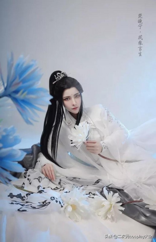 《二哈和他的白猫师尊》楚晚宁cos，赏心悦目的颜值，儒雅俊美-9.jpg