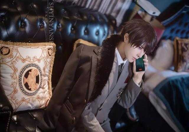 《恋与制作人》COS 万般风景不如李！这样的老公，你可满意？-3.jpg