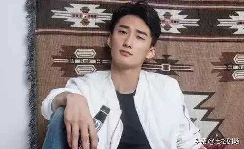 有种逆袭叫《爱情公寓5》中的赵海棠？摘下眼镜后帅成韩剧男主-5.jpg