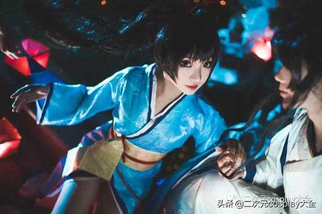 成为坚强强大的自己，就是她的cosplay：采访凌草mua-4.jpg