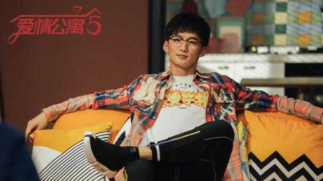 爱情公寓五17集预告中为什么大力和赵海棠成了cp-4.jpg