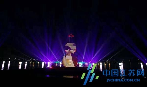 盐城首部水岸实景文化科技演艺作品《船说海棠》成功预演-4.jpg