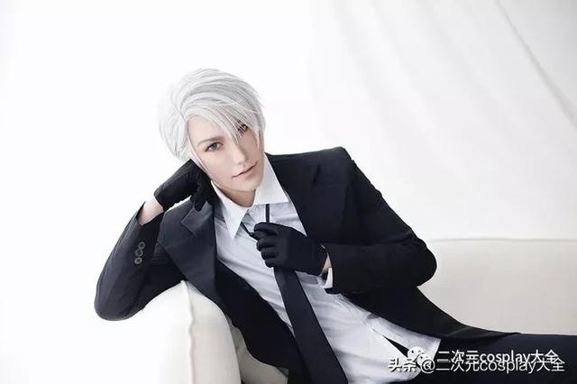 喜欢热血漫，喜欢又甜又帅王一博的coser，居然是个男装大佬-1.jpg