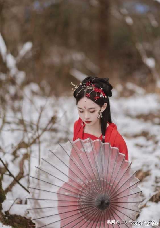 峨眉山雪景，花拾汉服小仙女，持伞提灯美如画-6.jpg