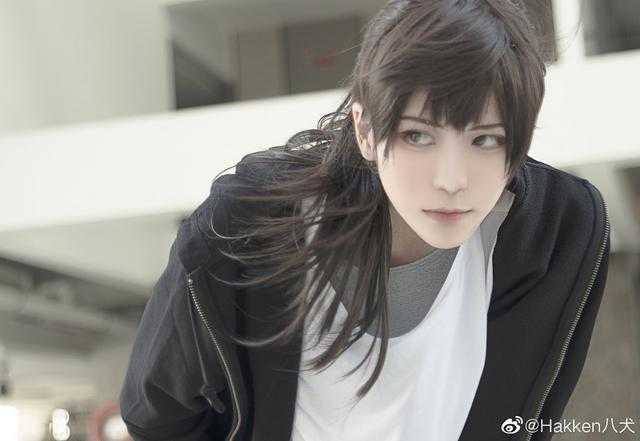 这些动漫中的经典角色，这个coser展示得如此帅气逼人-4.jpg