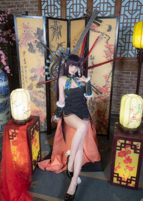 真人萝莉COS杨贵妃，绅士们最关心的是，“布料多的话就差评”-6.jpg