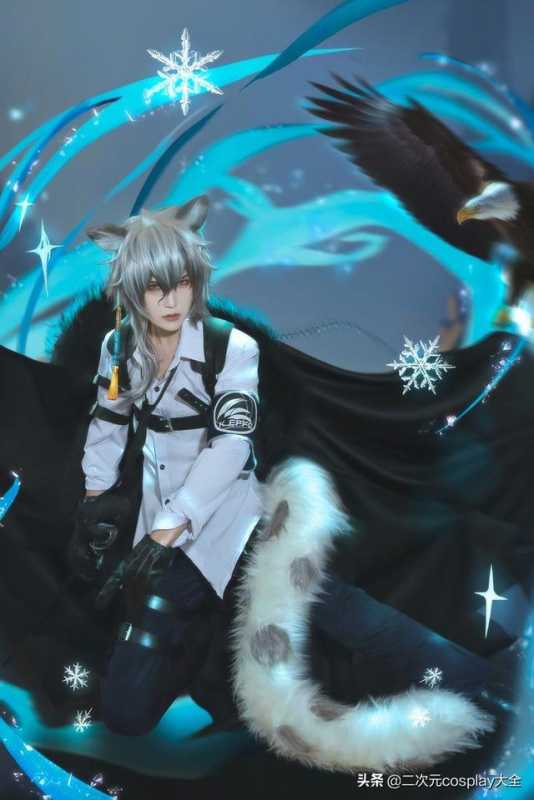 《明日方舟》银灰cos，攻系大男神，帅到我想摸摸耳朵-3.jpg
