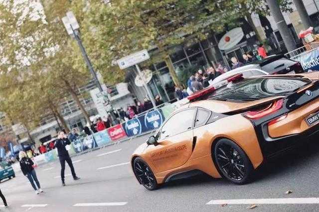 倡导健康生活方式 BMW赞助法兰克福马拉松-4.jpg