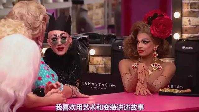火遍欧美圈的“变装选美大赛”，能演能撕逼，男人穿上女装去表演“婊里婊气”的女人……都是精华人才-8.jpg