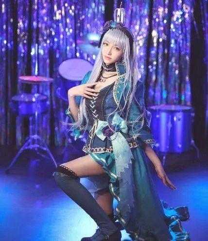 cosplay太盛行，初中生小姐姐的cos系列，很美漫迷们都看呆了-3.jpg