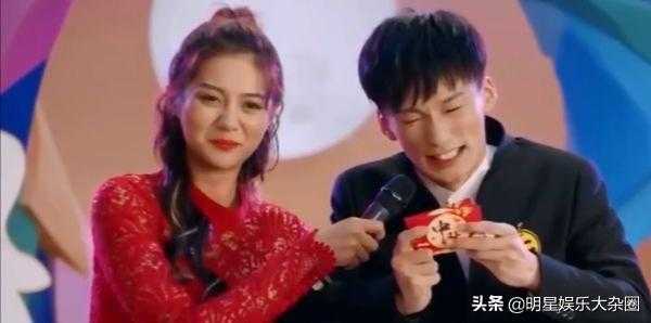 爱情公寓：咖喱酱赵海棠“牵手照”曝光？结局甜，糖浆CP粉沸腾了-3.jpg