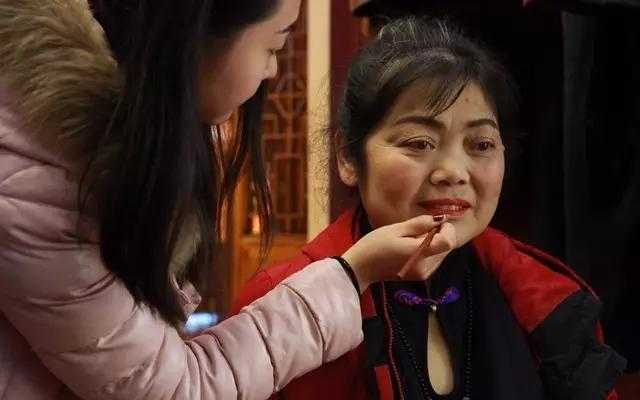 生活在你身边的这些南昌人，变装后竟然这么美-13.jpg