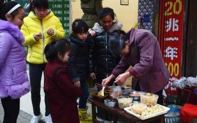 生活在你身边的这些南昌人，变装后竟然这么美-32.jpg