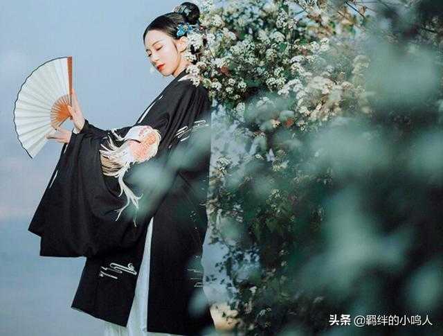 国内的二次元圈，为什么显得如此“病态”？真人cos已经变了味-6.jpg