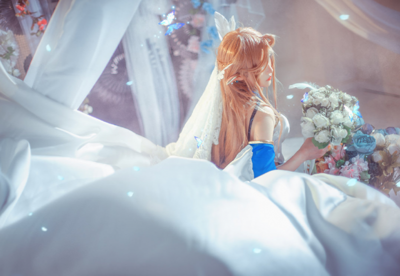 二次元女神腐团儿，最走心的cos，宛若精灵临世-5.jpg