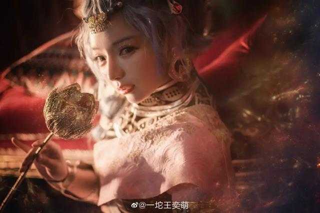 《四海鲸骑》小鲛的神还原cos，网友：分不清真人动漫！-4.jpg