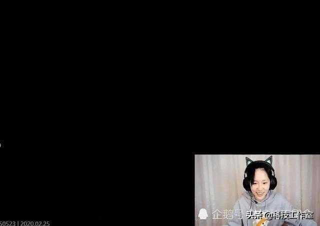 诸葛大力吃鸡首秀？连麦赵海棠，万米高空跳落，窒息操作遭围观-3.jpg