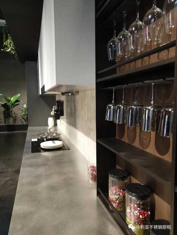 倡导健康生活方式，卡利亚不锈钢橱柜为品质厨房而生-5.jpg