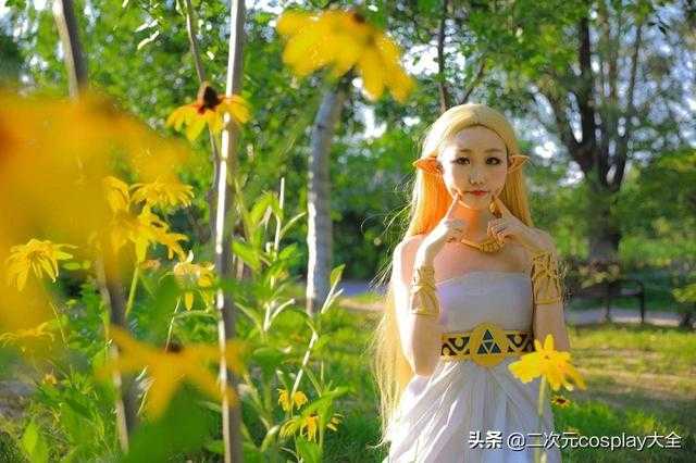 她玩了九年cosplay，父母还会把她的照片印出来做相册-7.jpg