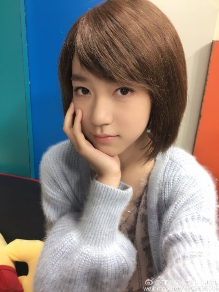 时代少年团贺峻霖.jpg