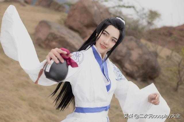 贫穷女孩应该如何玩cosplay，才能又省钱又不会当“精彩人”-2.jpg