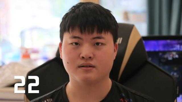 2019年度电竞选手之Uzi：每一滴汗水都不会被辜负-8.jpg