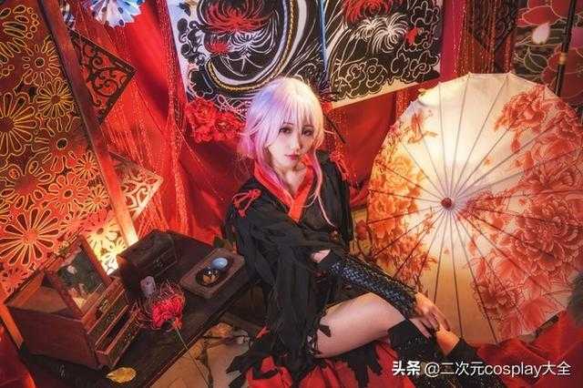《罪恶王冠​》楪祈cos，色彩美丽鲜明，惊艳吸睛的魅力女神-8.jpg