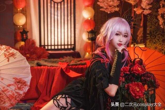 《罪恶王冠​》楪祈cos，色彩美丽鲜明，惊艳吸睛的魅力女神-15.jpg