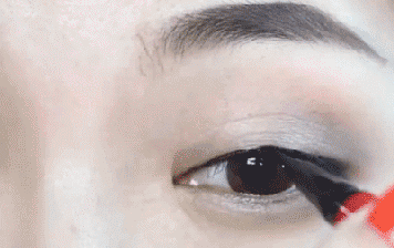 眼线.gif