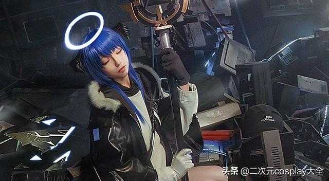 《明日方舟》莫斯提马cos，俊俏帅气，这美貌也太迷人了吧-15.jpg