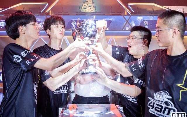 2019年度电竞选手之Godv：凡是不能将他杀死的，都会让他更加强大-6.jpg