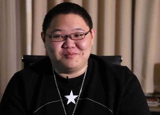 德云色黑莓离职，笑笑被喷惨，送观众钱都解决不了问题？-1.jpg