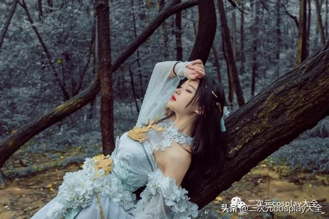 第一套Cosplay是什么角色？coser们告诉我们她的故事-11.jpg