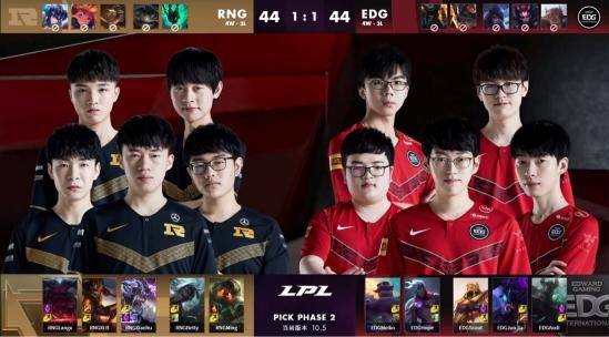 RNG逆转EDG！小虎卡萨丁顶住压力，带领队伍绝境翻盘-6.jpg