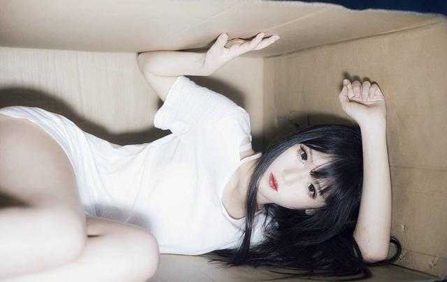 腐团儿旧照被粉丝翻出，竟还有如此清纯一面-2.jpg