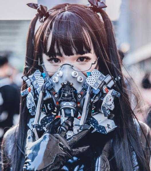 日本不愧是动漫大国，有的家长不仅支持孩子看本子，女装也不反对-4.jpg