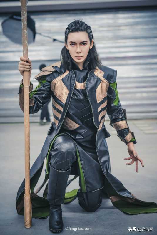 “二次元”的夺目世界 漫展COSPLAY灯光人像实拍-19.jpg