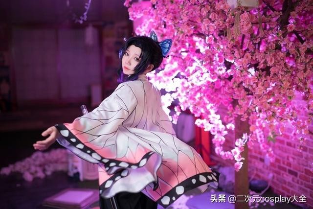 美腻女神，《鬼灭之刃》蝴蝶忍cos，刹那间我以为见到了角色本人-6.jpg