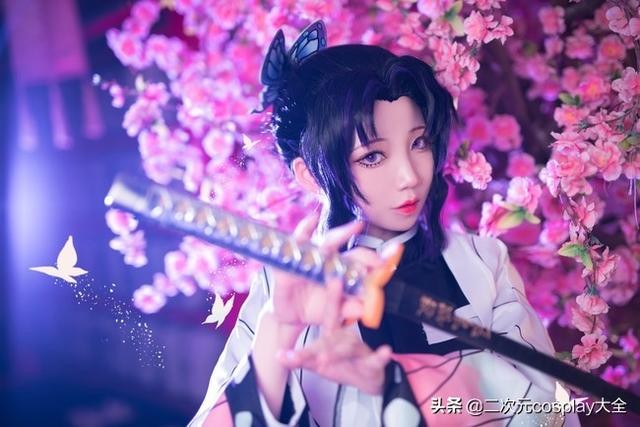 美腻女神，《鬼灭之刃》蝴蝶忍cos，刹那间我以为见到了角色本人-9.jpg