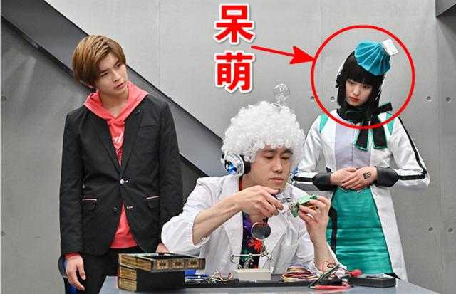 假面骑士零一依兹换新造型，联动袋鼠俏皮可爱，网友：我老婆真美-1.jpg