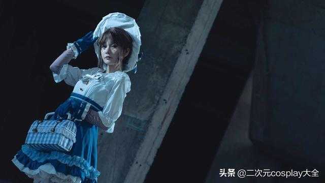 《第五人格》兰闺惊梦园丁cos，场景氛围，角色都特别有感觉-5.jpg