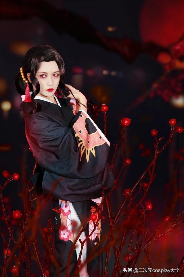 眼神绝美杀，《鬼灭之刃》鬼舞辻无惨cos，画面感美到震撼-6.jpg