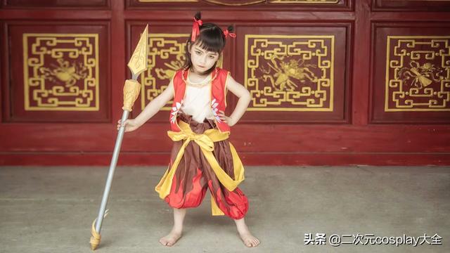 体型神还原，小朋友cos哪吒小可爱，网友直呼：哪吒本吒-9.jpg