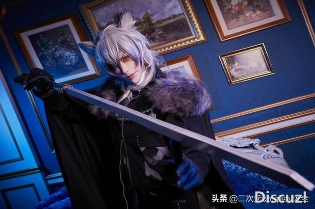 男友力十足，气质特别有魅力的银老板，《明日方舟》银灰cos-10.jpg