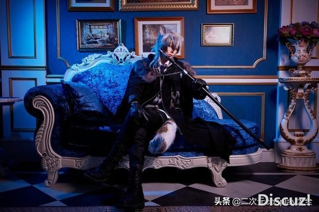男友力十足，气质特别有魅力的银老板，《明日方舟》银灰cos-15.jpg