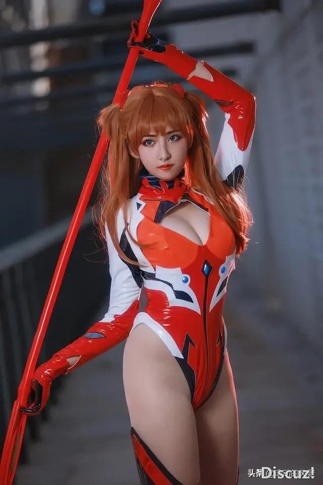 二次元cosplay玩家秀-2.jpg